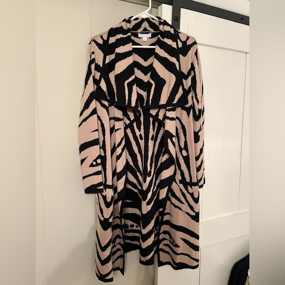 Tan and black zebra print drape front soft cardigan.